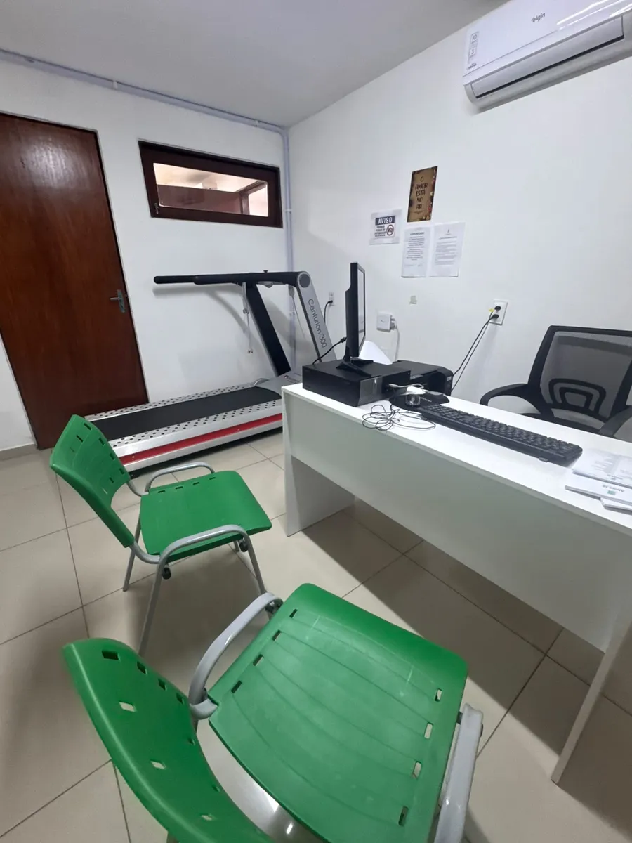 Sala de exames cardiológicos da Atend Já em Maceió
